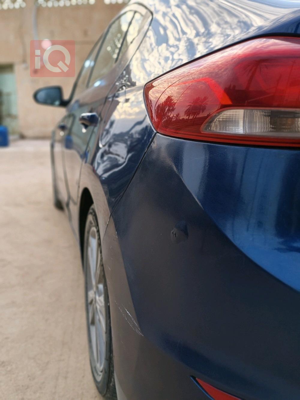 هيونداي النترا